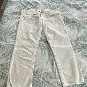 American Eagle White Cropped Jeans